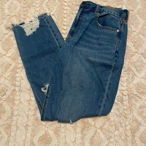 American eagle mom jeans